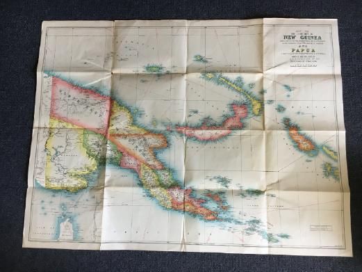 ROBINSON H.E.C. - Map of the Territory of new Guinea administered by Commonwealth of Australia under mandate from the League of Nations and Papua, a Territory of the Commonwealth of Australia: Compiled and Published by H.E.C. Robinson Pty. Ltd. Also titled on verso 