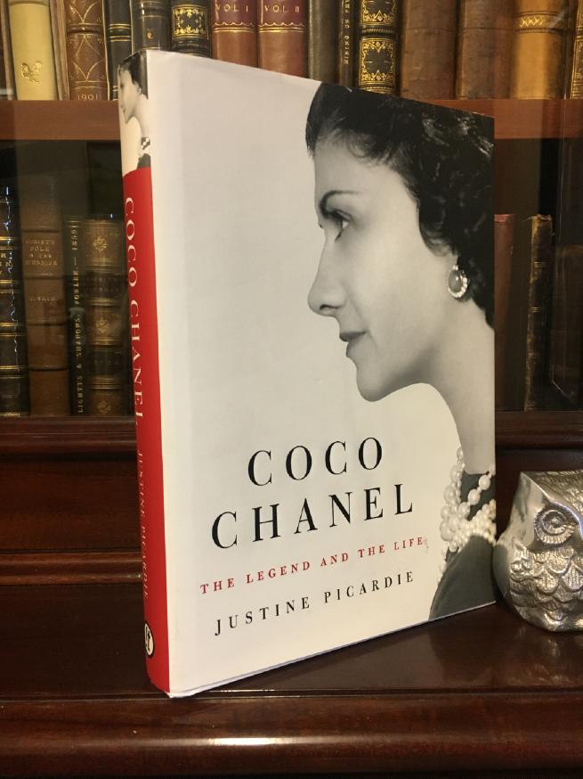 PICARDIE, JUSTINE. - Coco Chanel The Legend and The Life.