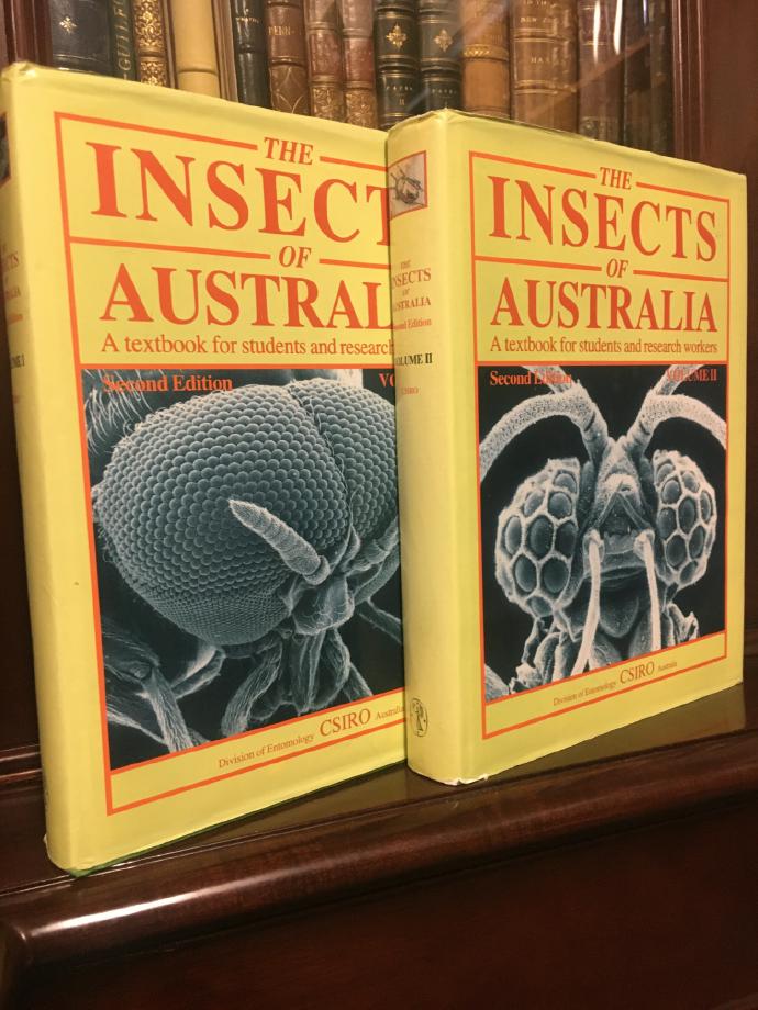 BRITTON, E.B; CALABY, J. H; COLLESS, D. H; COMMON, I. F. B; DUNNET, G. M; EVANS, J. W; GAY, F. J; et.al. - The Insects of Australia: A Textbook for Students and Research Workers. Two Volume Set.